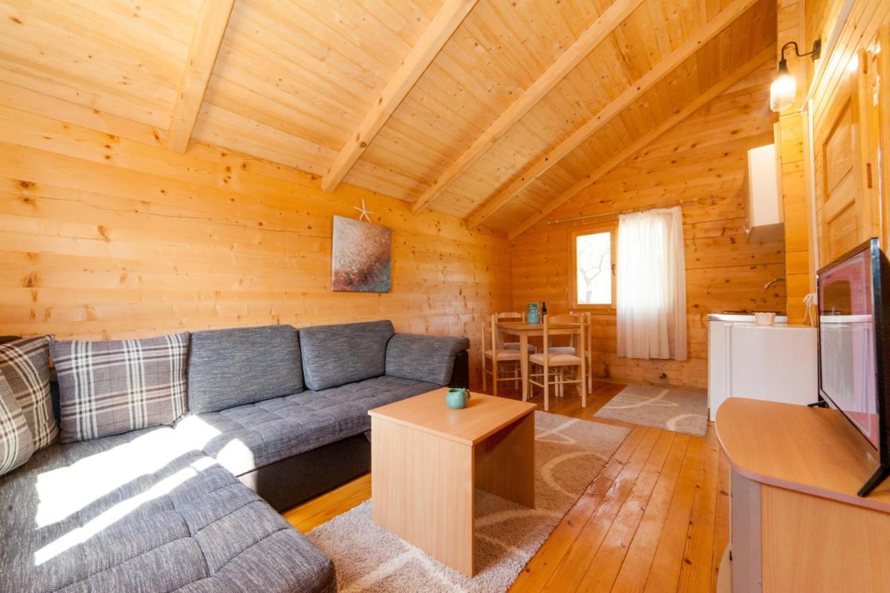 Katana Village Apartment Ülgün Dış mekan fotoğraf