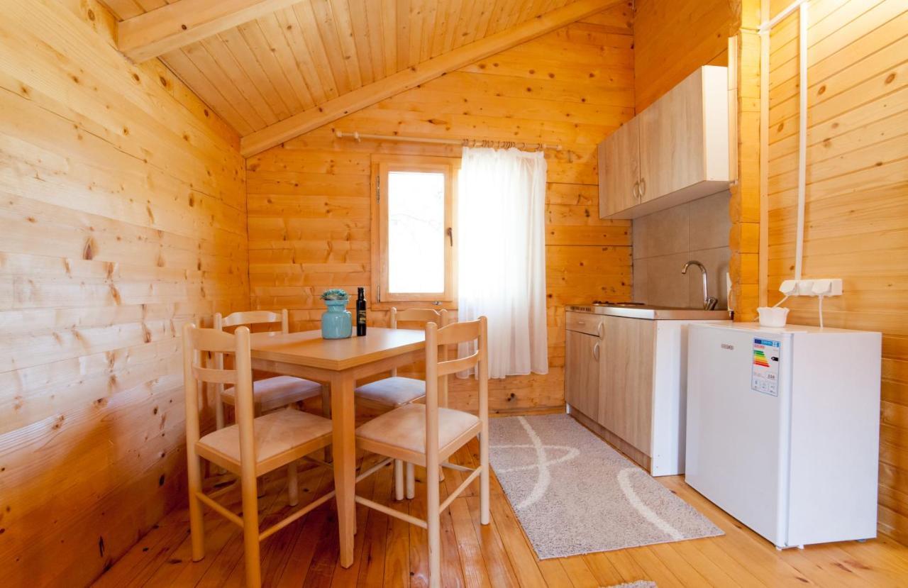 Katana Village Apartment Ülgün Dış mekan fotoğraf